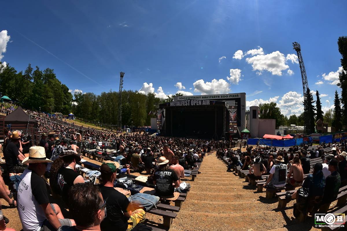 Druhý den Metalfestu v Plzni: Amon Amarth odpálili ohně, vystoupili i Stratovarius nebo Imminence
