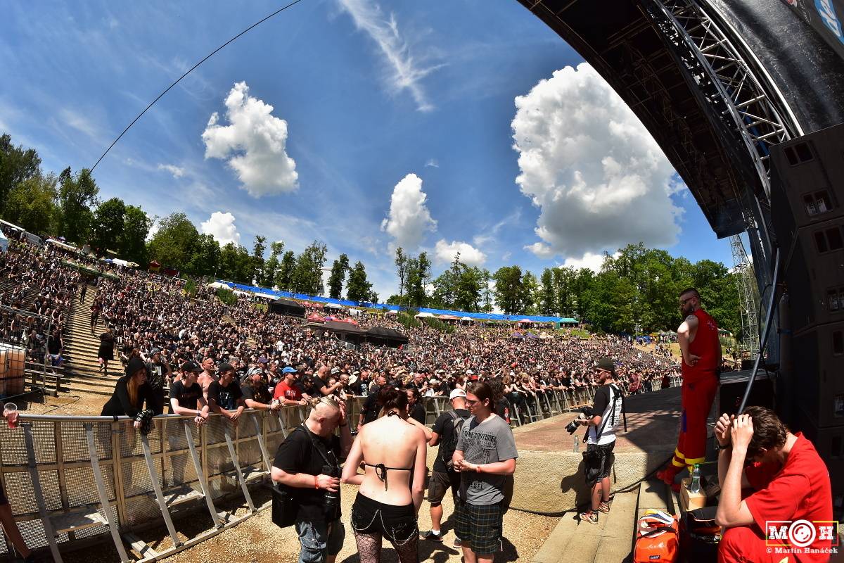 Druhý den Metalfestu v Plzni: Amon Amarth odpálili ohně, vystoupili i Stratovarius nebo Imminence