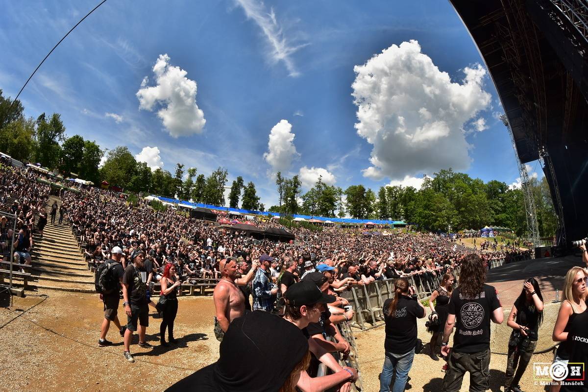 Druhý den Metalfestu v Plzni: Amon Amarth odpálili ohně, vystoupili i Stratovarius nebo Imminence