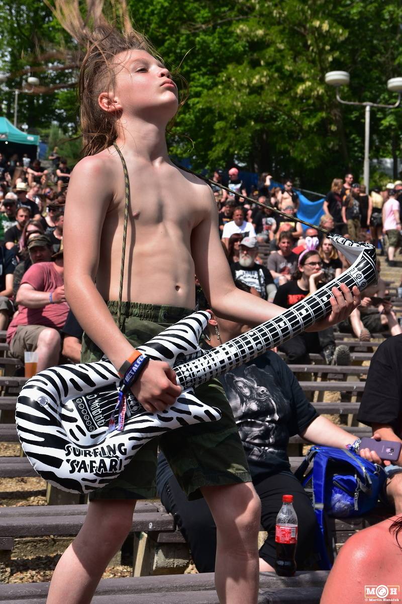 Druhý den Metalfestu v Plzni: Amon Amarth odpálili ohně, vystoupili i Stratovarius nebo Imminence