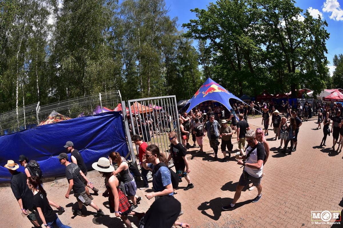 Druhý den Metalfestu v Plzni: Amon Amarth odpálili ohně, vystoupili i Stratovarius nebo Imminence