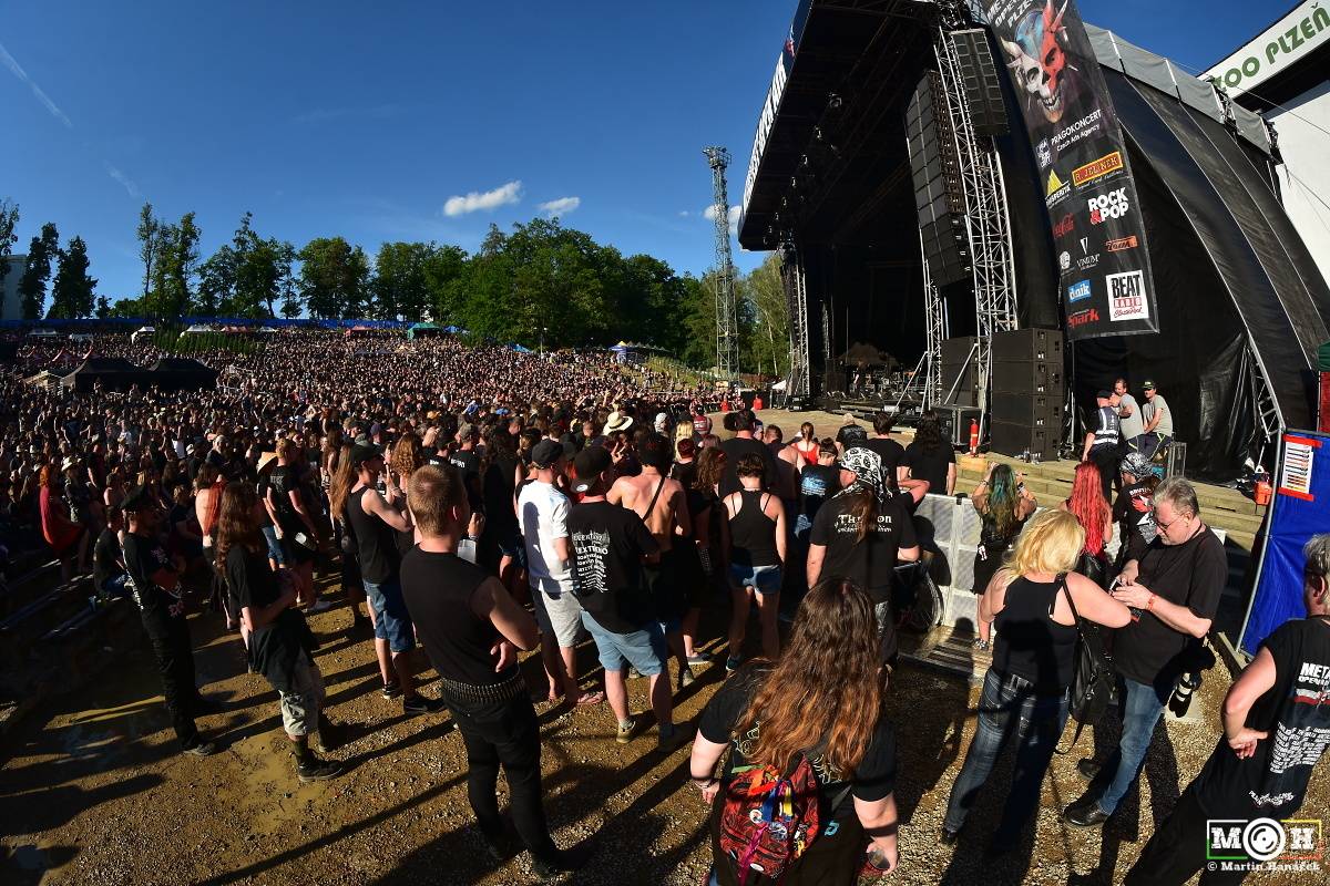 Druhý den Metalfestu v Plzni: Amon Amarth odpálili ohně, vystoupili i Stratovarius nebo Imminence