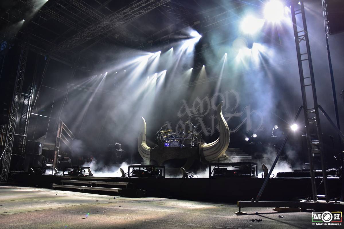 Druhý den Metalfestu v Plzni: Amon Amarth odpálili ohně, vystoupili i Stratovarius nebo Imminence