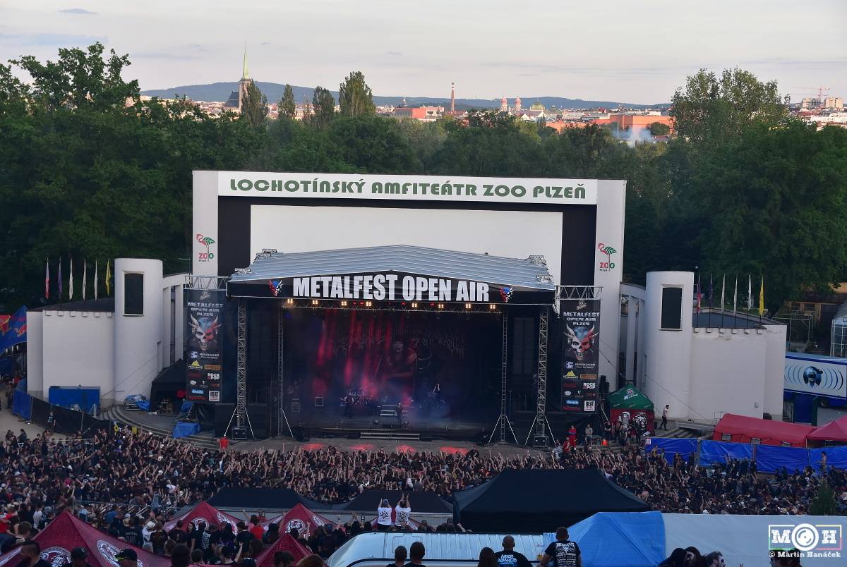 Druhý den Metalfestu v Plzni: Amon Amarth odpálili ohně, vystoupili i Stratovarius nebo Imminence