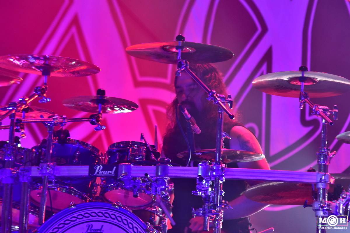 Druhý den Metalfestu v Plzni: Amon Amarth odpálili ohně, vystoupili i Stratovarius nebo Imminence