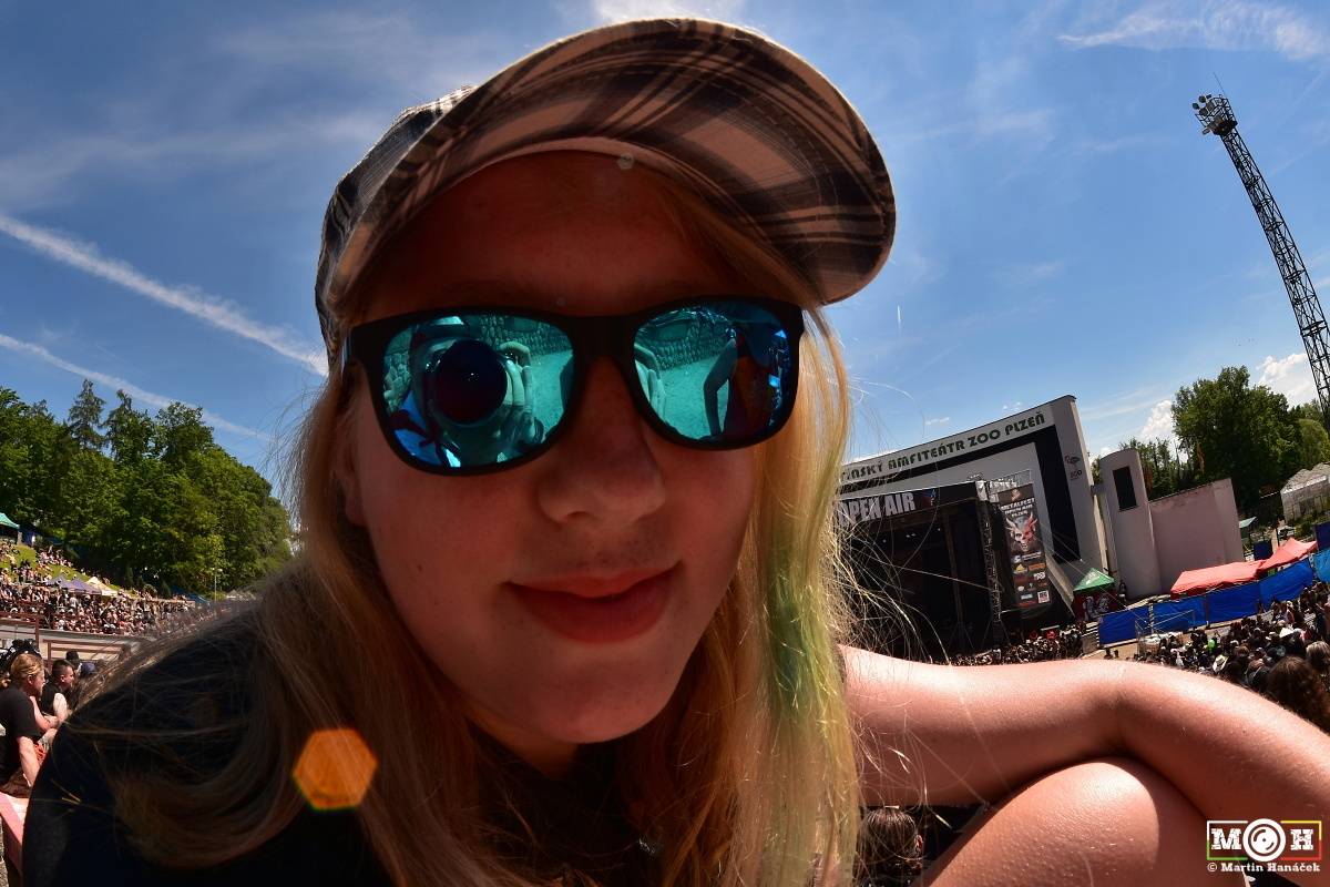 Metalfest v Plzni gradoval za pekelného počasí. Zahráli Arch Enemy, Almanac i Korpiklaani