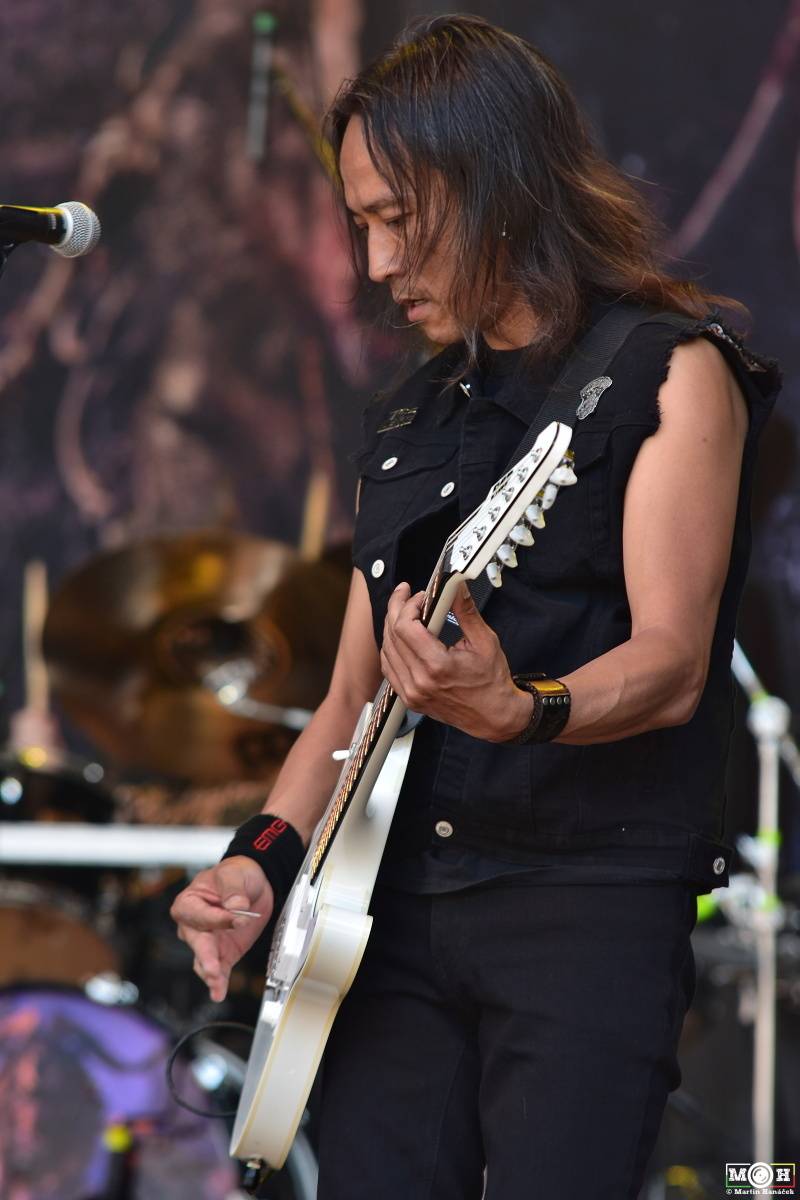 Metalfest v Plzni gradoval za pekelného počasí. Zahráli Arch Enemy, Almanac i Korpiklaani