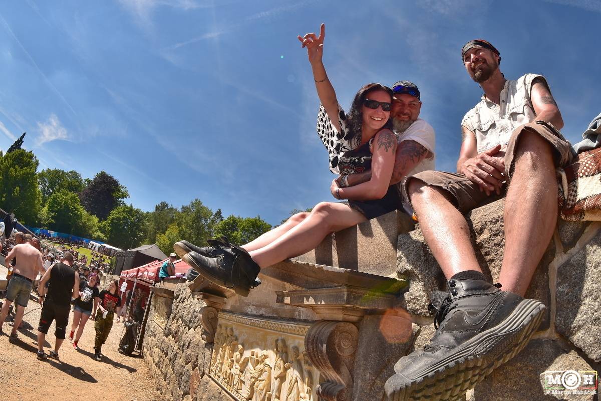 Metalfest v Plzni gradoval za pekelného počasí. Zahráli Arch Enemy, Almanac i Korpiklaani