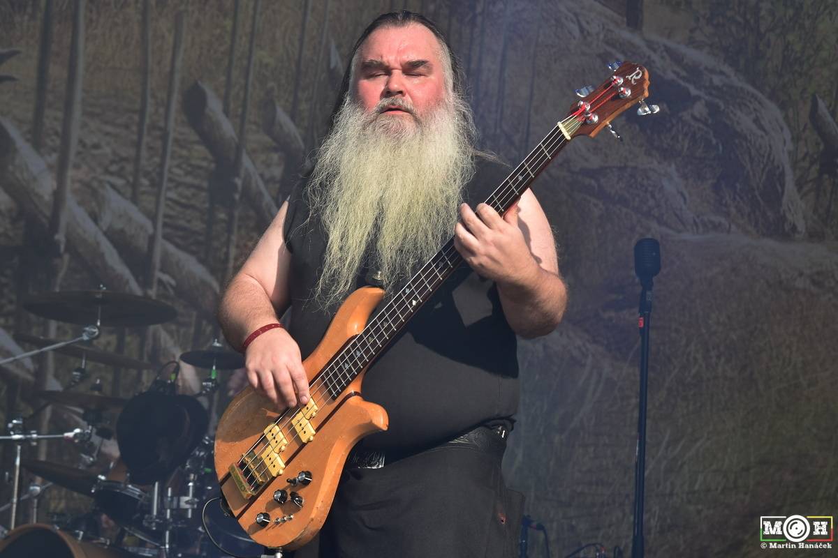 Metalfest v Plzni gradoval za pekelného počasí. Zahráli Arch Enemy, Almanac i Korpiklaani