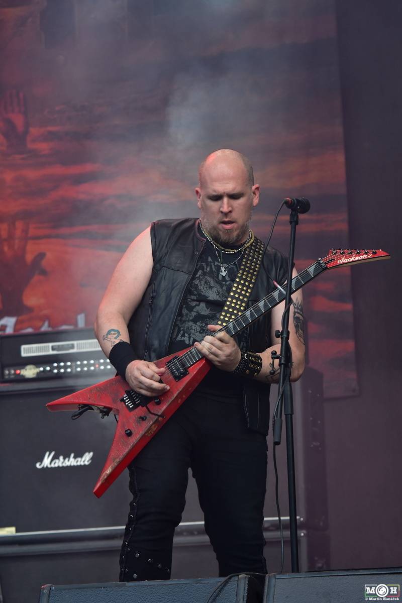 Metalfest v Plzni gradoval za pekelného počasí. Zahráli Arch Enemy, Almanac i Korpiklaani