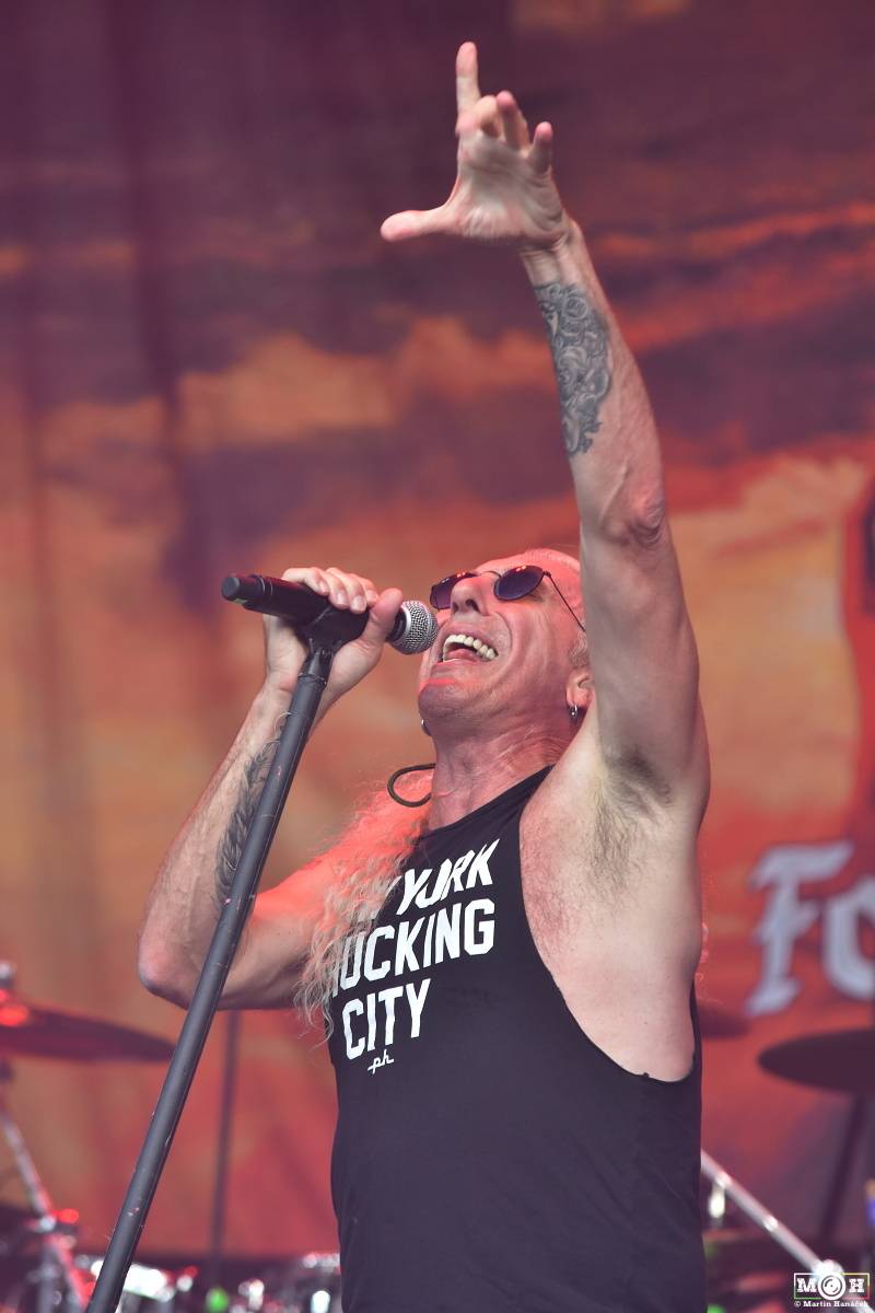 Metalfest v Plzni gradoval za pekelného počasí. Zahráli Arch Enemy, Almanac i Korpiklaani