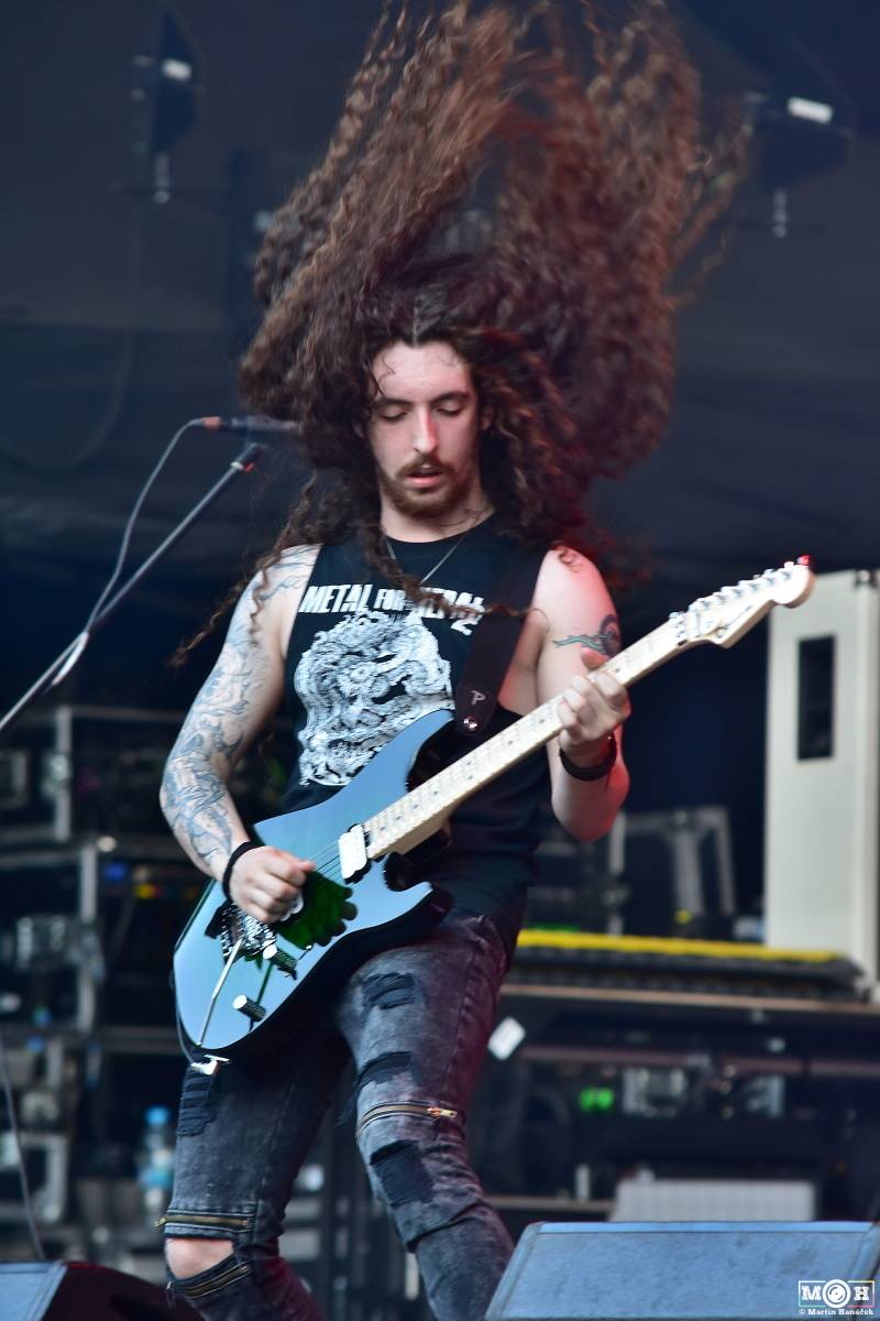 Metalfest v Plzni gradoval za pekelného počasí. Zahráli Arch Enemy, Almanac i Korpiklaani