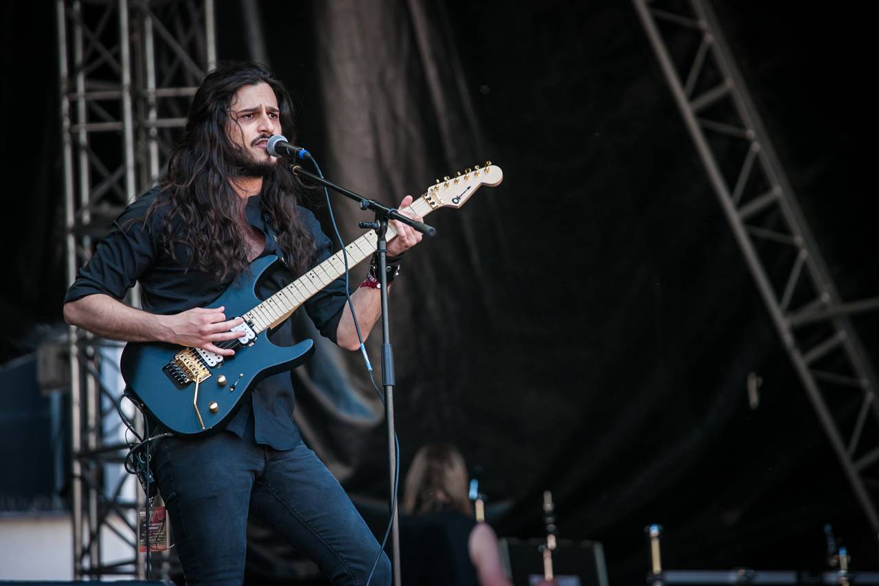 Další pohled na poslední den Metalfestu. Dee Snider připomněl Twisted Sister, vrcholem byli Arch Enemy