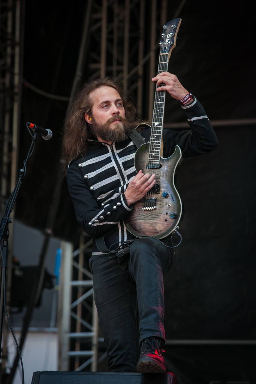 Další pohled na poslední den Metalfestu. Dee Snider připomněl Twisted Sister, vrcholem byli Arch Enemy