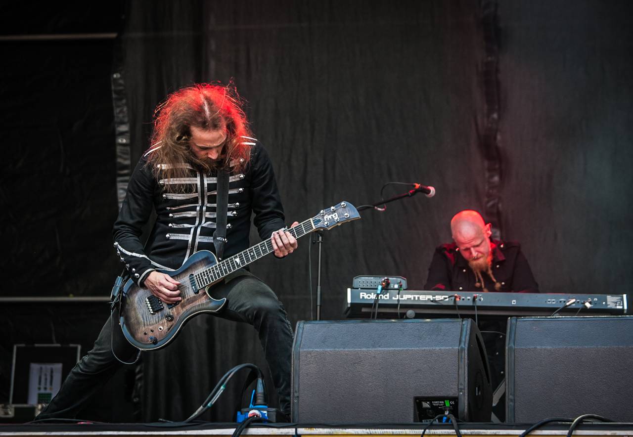 Další pohled na poslední den Metalfestu. Dee Snider připomněl Twisted Sister, vrcholem byli Arch Enemy