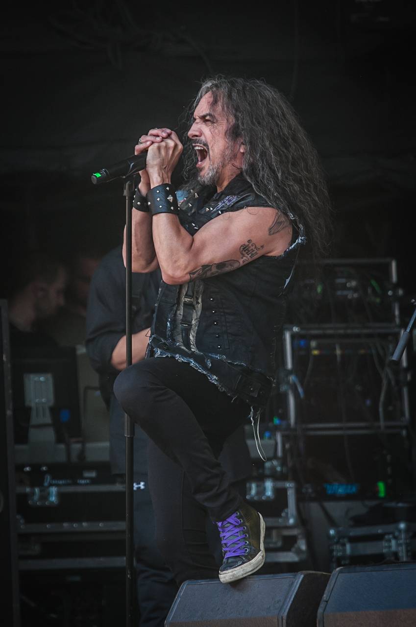 Další pohled na poslední den Metalfestu. Dee Snider připomněl Twisted Sister, vrcholem byli Arch Enemy