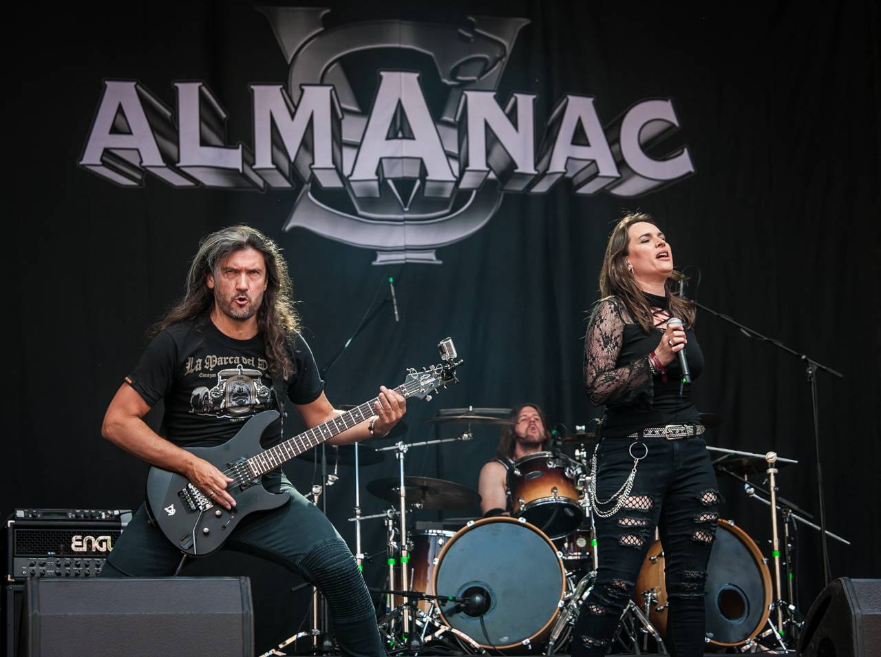 Další pohled na poslední den Metalfestu. Dee Snider připomněl Twisted Sister, vrcholem byli Arch Enemy