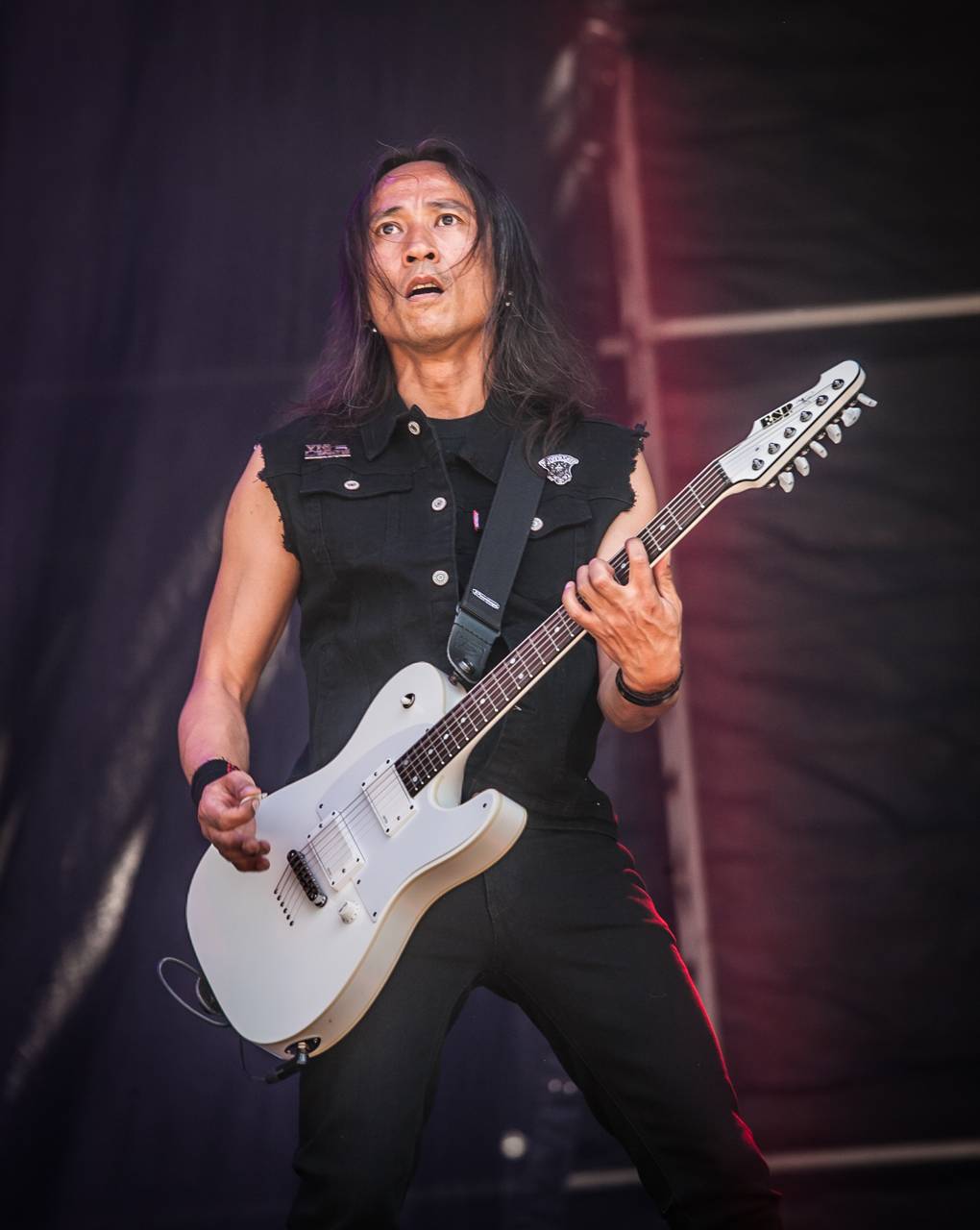 Další pohled na poslední den Metalfestu. Dee Snider připomněl Twisted Sister, vrcholem byli Arch Enemy