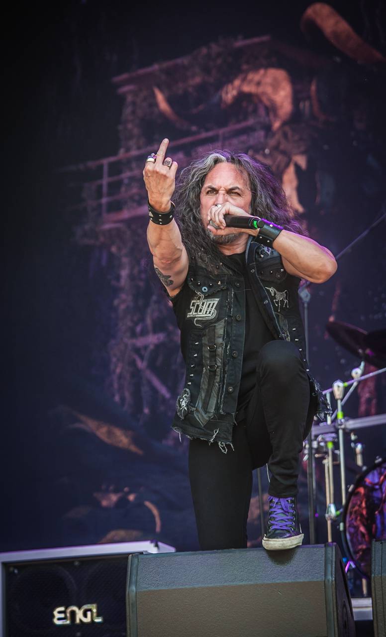 Další pohled na poslední den Metalfestu. Dee Snider připomněl Twisted Sister, vrcholem byli Arch Enemy