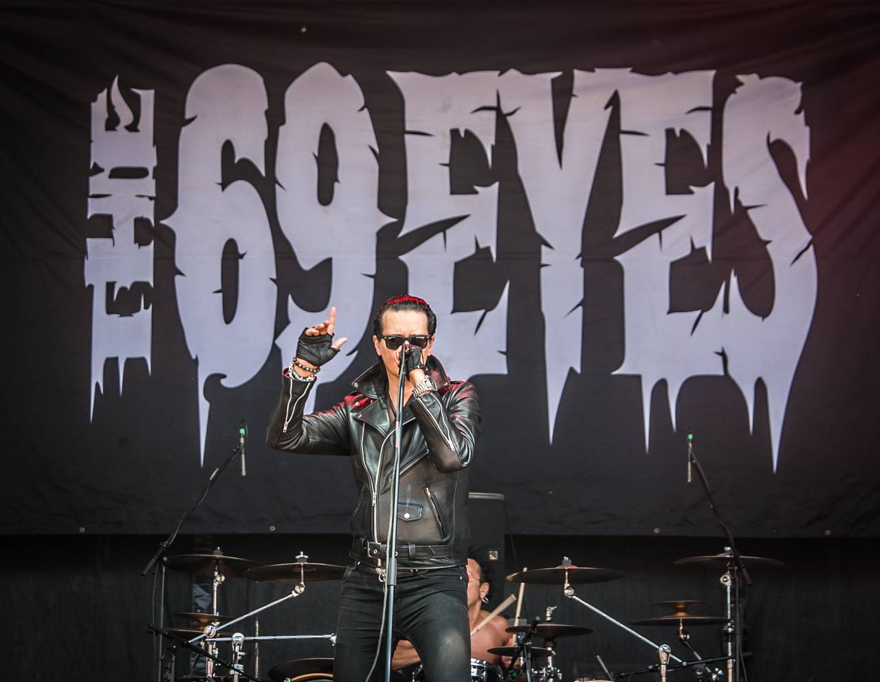 Další pohled na poslední den Metalfestu. Dee Snider připomněl Twisted Sister, vrcholem byli Arch Enemy