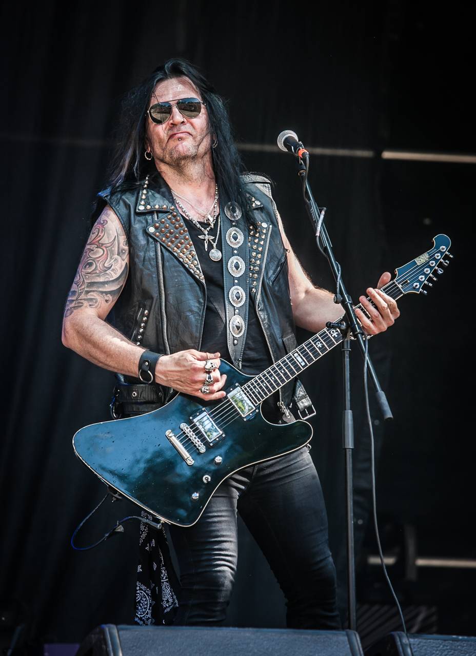 Další pohled na poslední den Metalfestu. Dee Snider připomněl Twisted Sister, vrcholem byli Arch Enemy