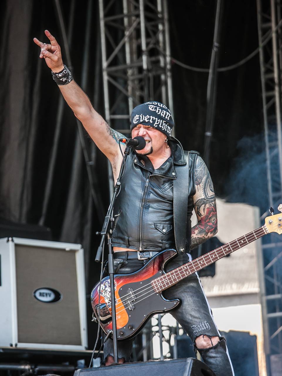 Další pohled na poslední den Metalfestu. Dee Snider připomněl Twisted Sister, vrcholem byli Arch Enemy