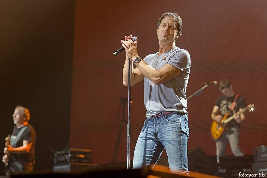 Team vysypal v Českých Budějovicích svoje hity, hala jásala