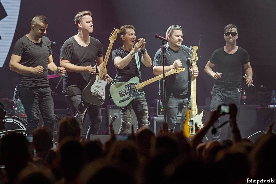 Team vysypal v Českých Budějovicích svoje hity, hala jásala