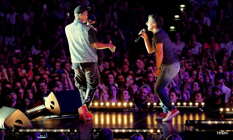 Palo Habera a Team vyprodali O2 arenu. Hostem byl Ben Cristovao, kterému hala gratulovala k narozeninám