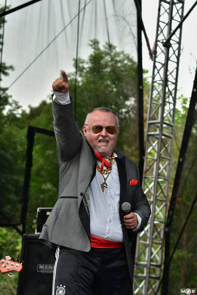 Tři sestry dodrželi tradici a opět bavili na červnovém open airu v Plzni. Hráli také Doctor P.P. nebo E!E