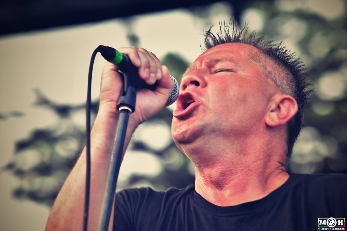 Tři sestry dodrželi tradici a opět bavili na červnovém open airu v Plzni. Hráli také Doctor P.P. nebo E!E