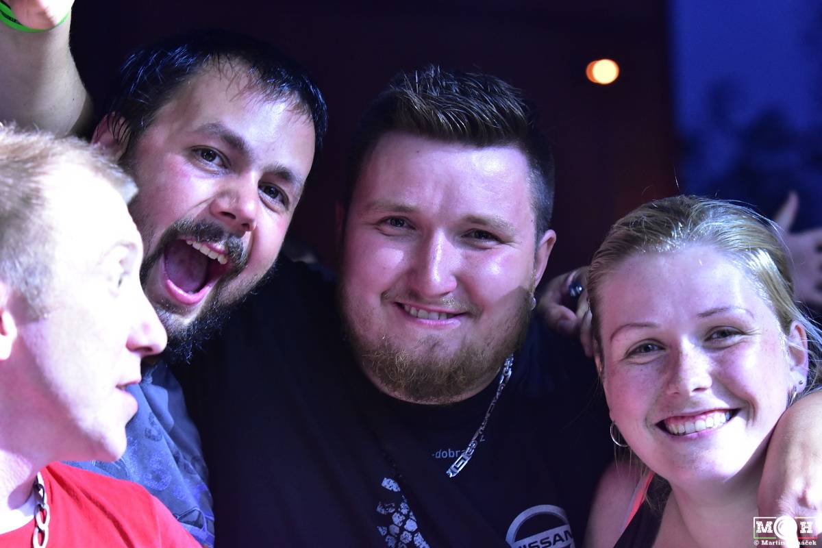 Tři sestry dodrželi tradici a opět bavili na červnovém open airu v Plzni. Hráli také Doctor P.P. nebo E!E