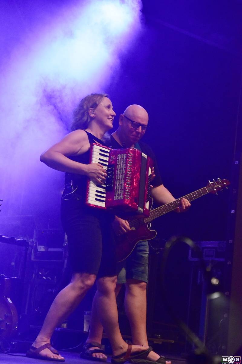 Tři sestry dodrželi tradici a opět bavili na červnovém open airu v Plzni. Hráli také Doctor P.P. nebo E!E