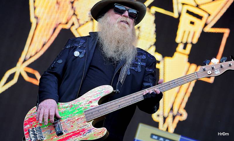 Kiss přilákali do svatostánku fotbalové Slavie pětadvacet tisíc fanoušků. Zahráli i ZZ Top a BSP