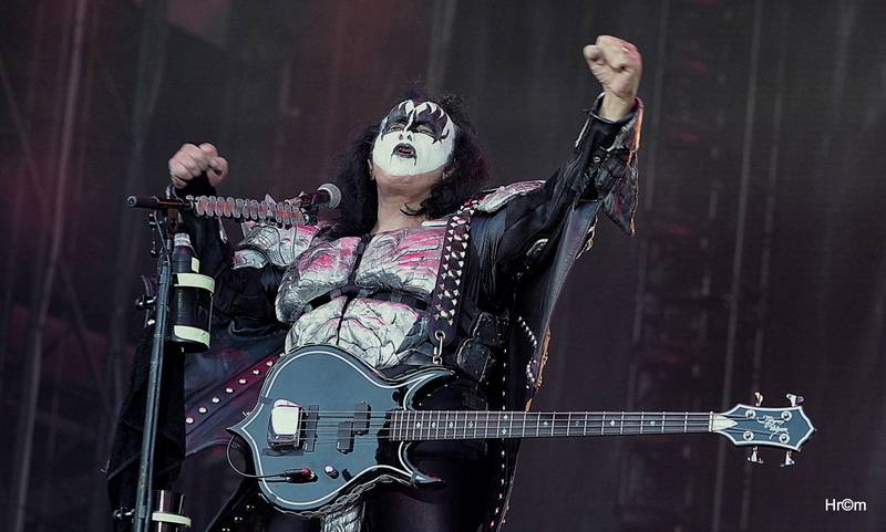 Kiss přilákali do svatostánku fotbalové Slavie pětadvacet tisíc fanoušků. Zahráli i ZZ Top a BSP