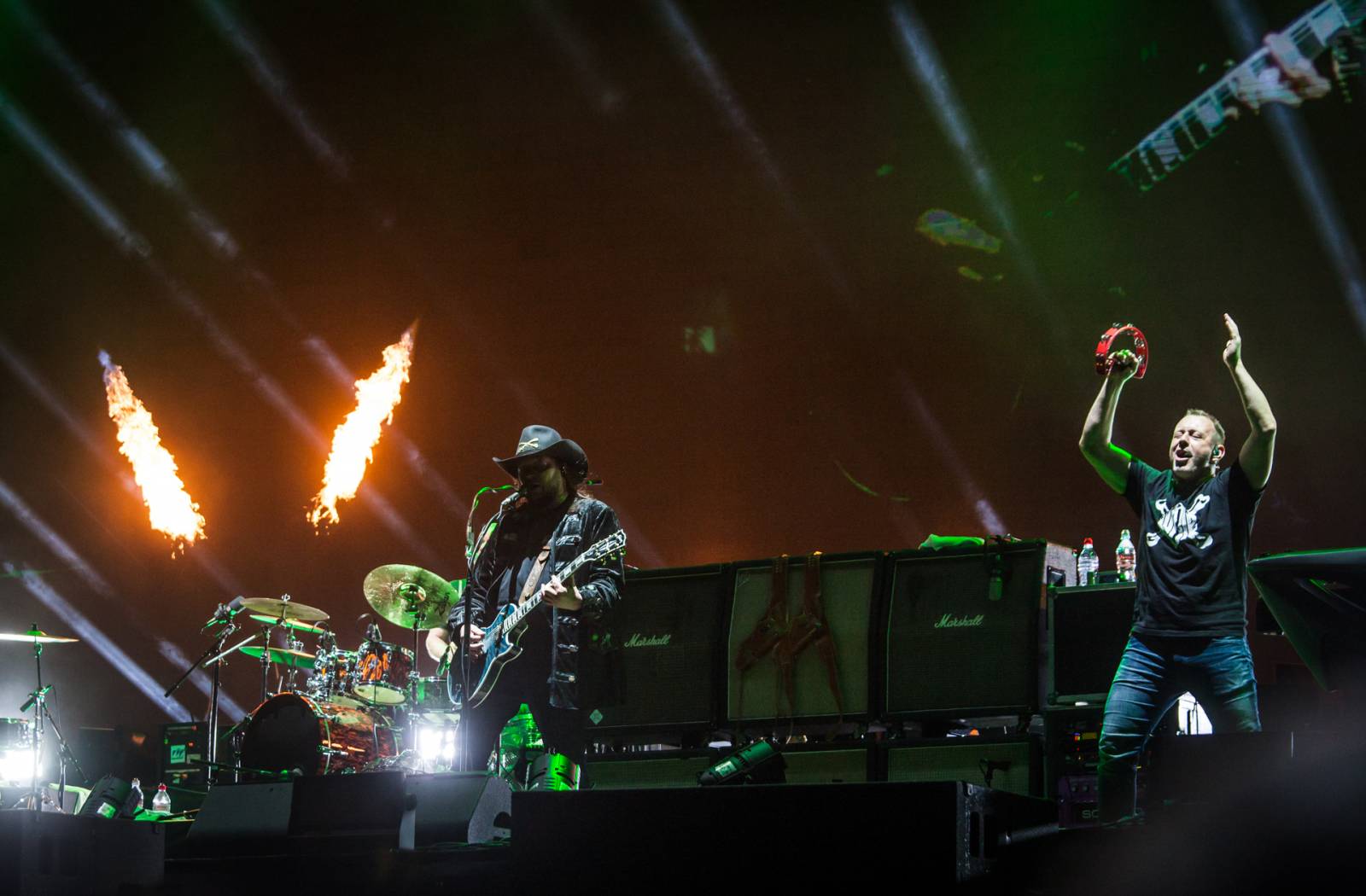 Lucii v Plzni nezastavila ani bouřka. Předskakovali CimbalBand a Plexis