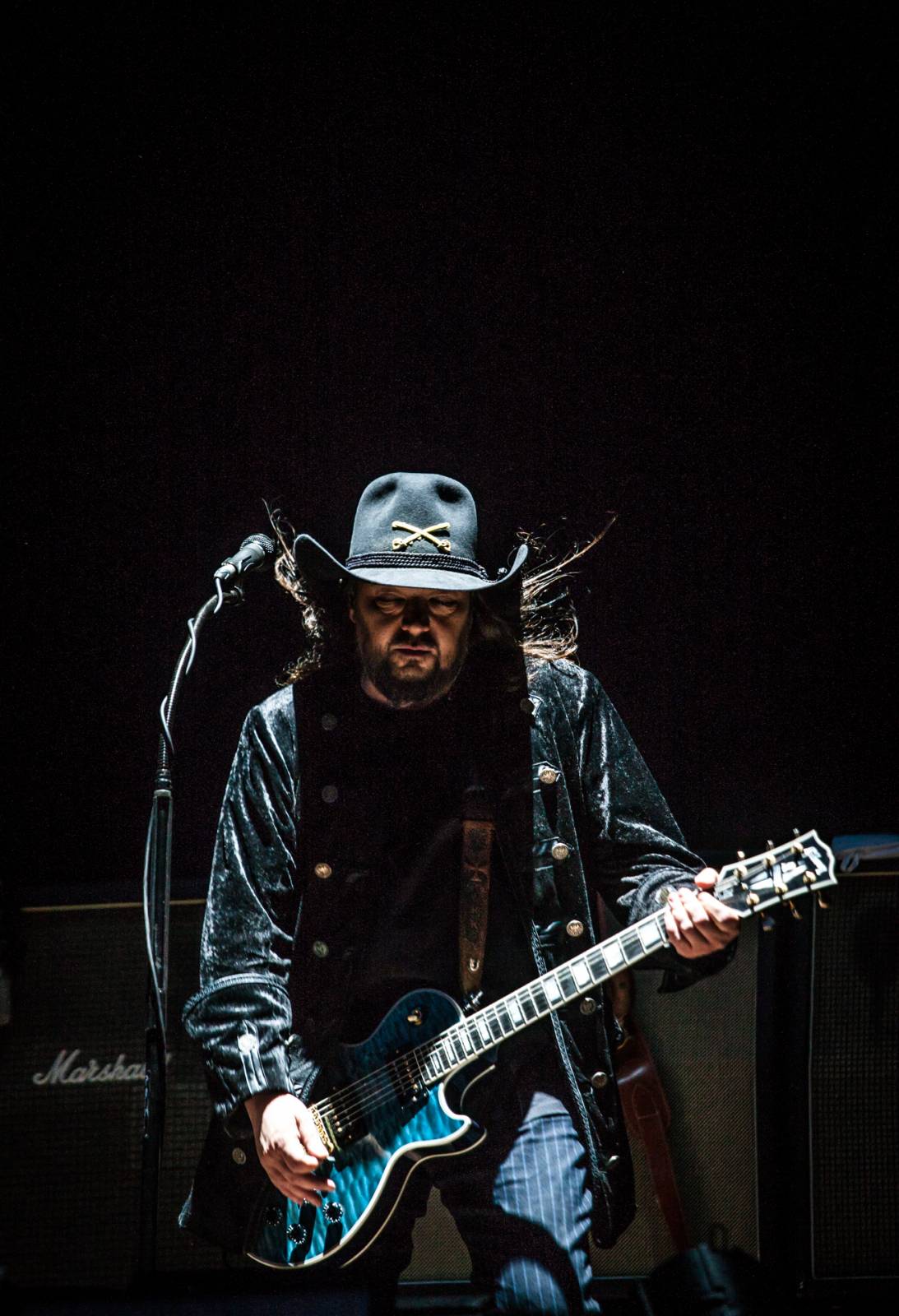 Lucii v Plzni nezastavila ani bouřka. Předskakovali CimbalBand a Plexis