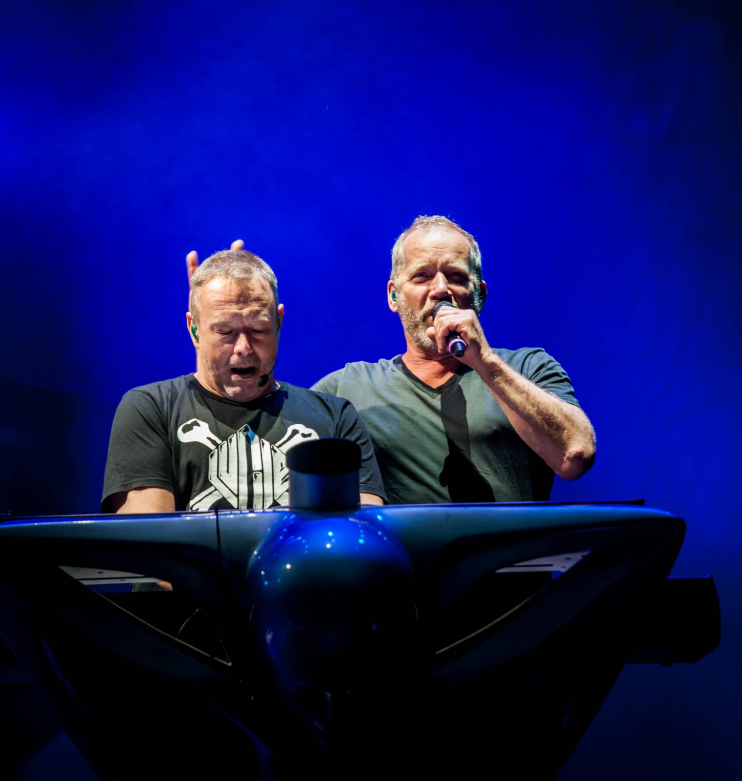 Lucii v Plzni nezastavila ani bouřka. Předskakovali CimbalBand a Plexis