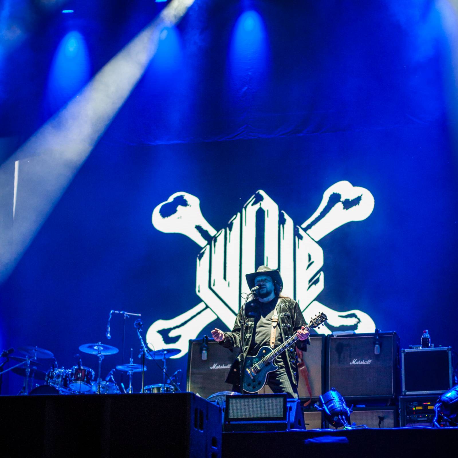 Lucii v Plzni nezastavila ani bouřka. Předskakovali CimbalBand a Plexis