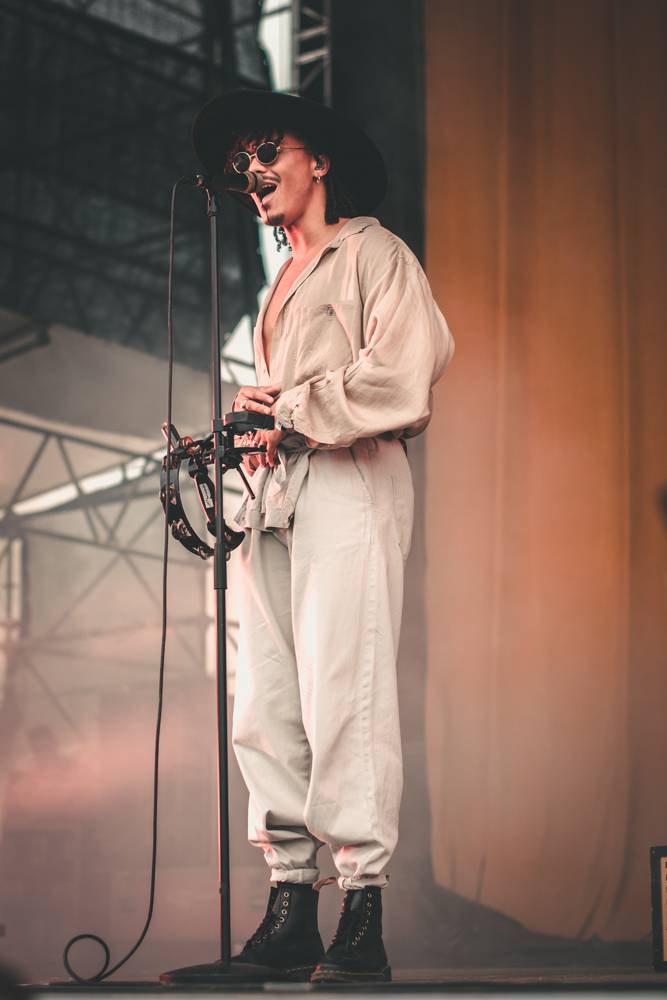 Druhý den Metronome festivalu diváky bavili Jungle, Anna Calvi i Primal Scream. Finále obstarali Kraftwerk