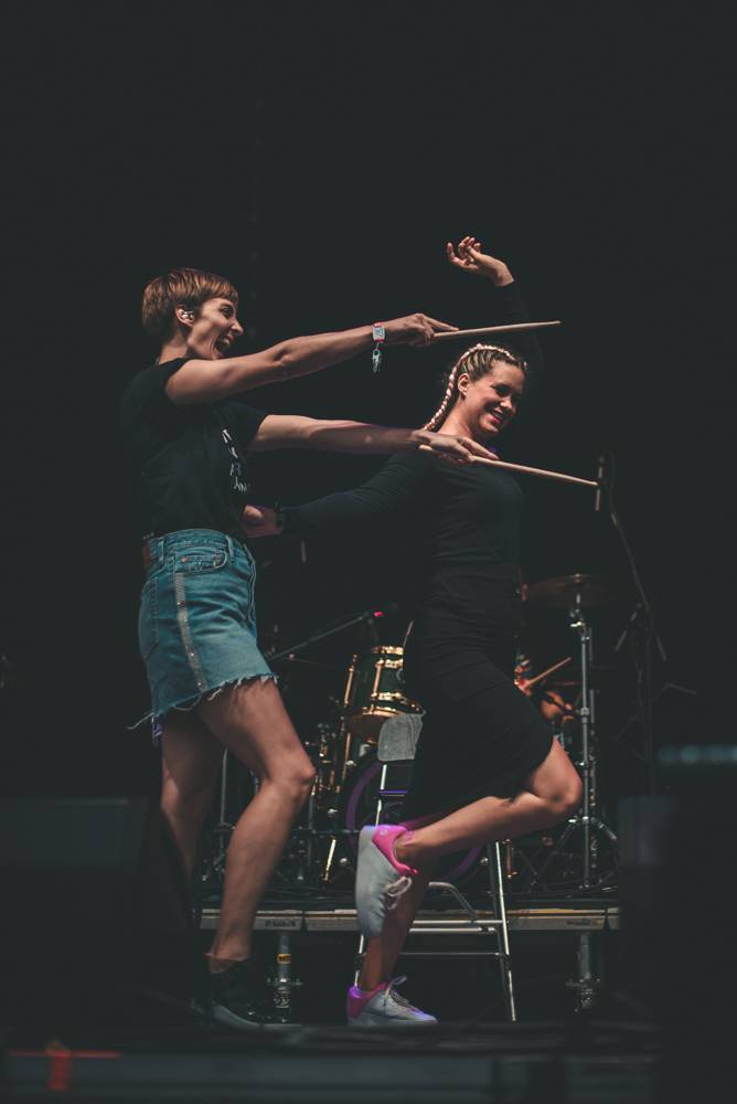 Druhý den Metronome festivalu diváky bavili Jungle, Anna Calvi i Primal Scream. Finále obstarali Kraftwerk