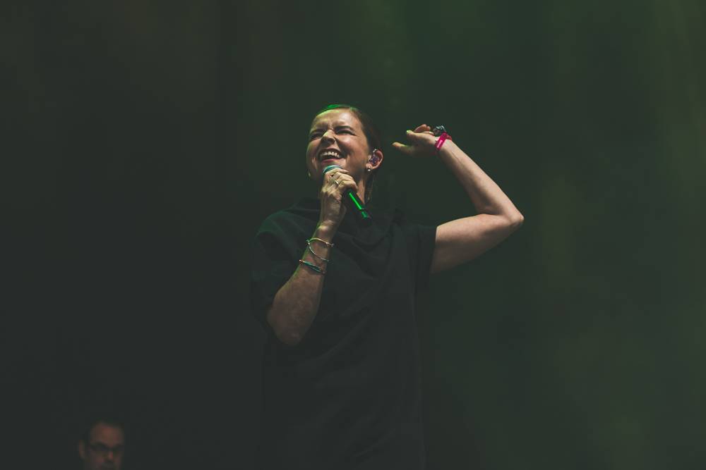 Druhý den Metronome festivalu diváky bavili Jungle, Anna Calvi i Primal Scream. Finále obstarali Kraftwerk