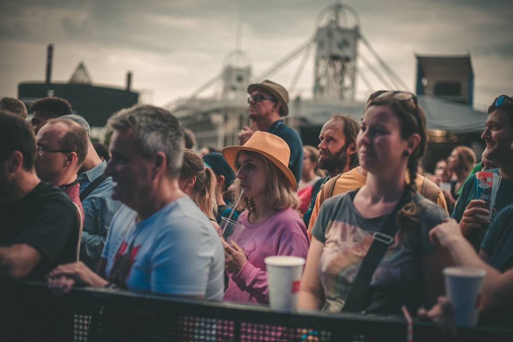 Druhý den Metronome festivalu diváky bavili Jungle, Anna Calvi i Primal Scream. Finále obstarali Kraftwerk