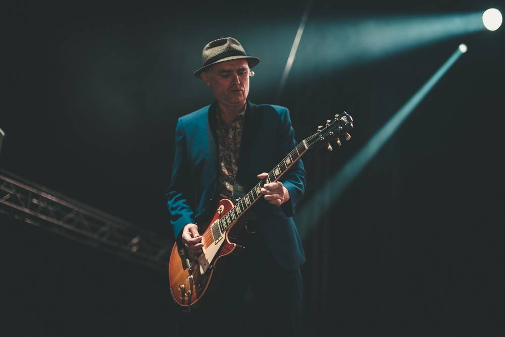 Druhý den Metronome festivalu diváky bavili Jungle, Anna Calvi i Primal Scream. Finále obstarali Kraftwerk