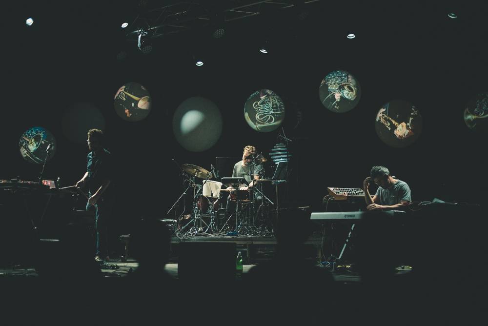 Druhý den Metronome festivalu diváky bavili Jungle, Anna Calvi i Primal Scream. Finále obstarali Kraftwerk