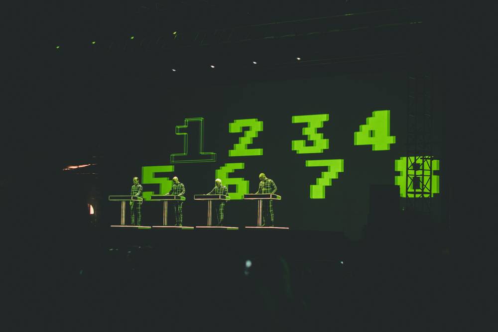 Druhý den Metronome festivalu diváky bavili Jungle, Anna Calvi i Primal Scream. Finále obstarali Kraftwerk