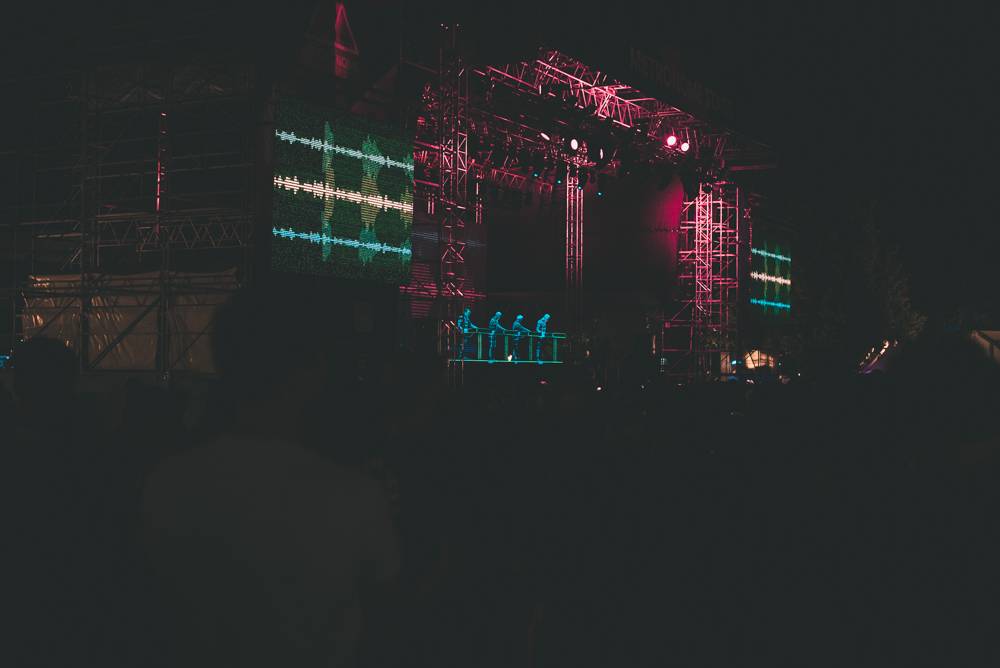 Druhý den Metronome festivalu diváky bavili Jungle, Anna Calvi i Primal Scream. Finále obstarali Kraftwerk