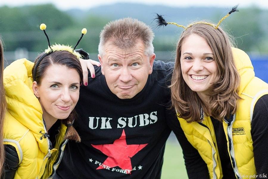 Tři sestry se v Petrovicích loučili s fotbalovou sezónou