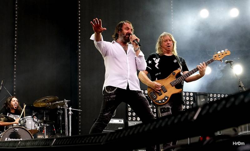 Třicet let a třicet tisíc fanoušků. Kabát slavil v Praze narozeniny ve velkém stylu