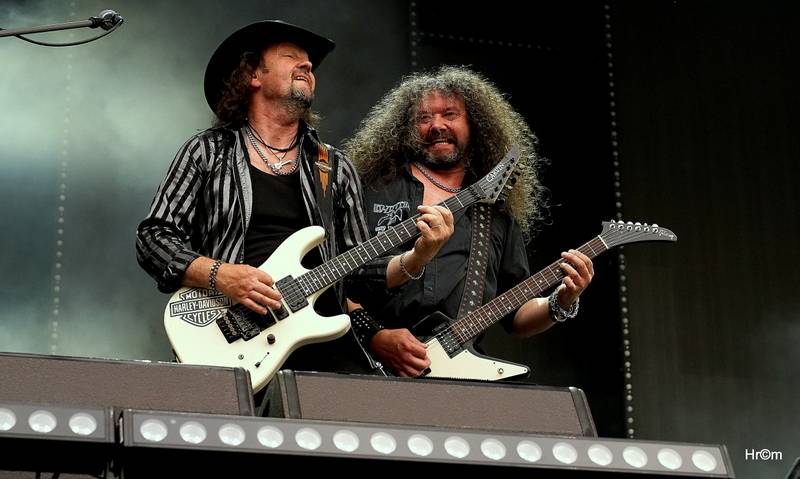 Třicet let a třicet tisíc fanoušků. Kabát slavil v Praze narozeniny ve velkém stylu